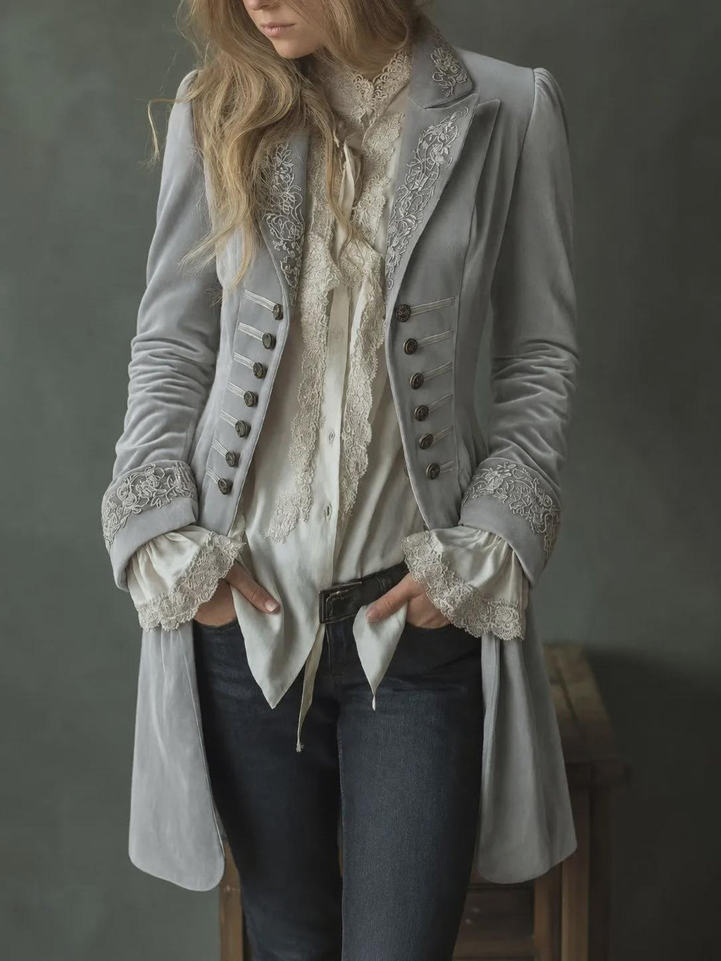 Womens Long Sleeve Solid Color Patchwork Lace Gold Velvet Coat Elegant Vintage Winter Jacket, Luxury Evening Cardigan, Gothic Glam Outerwear