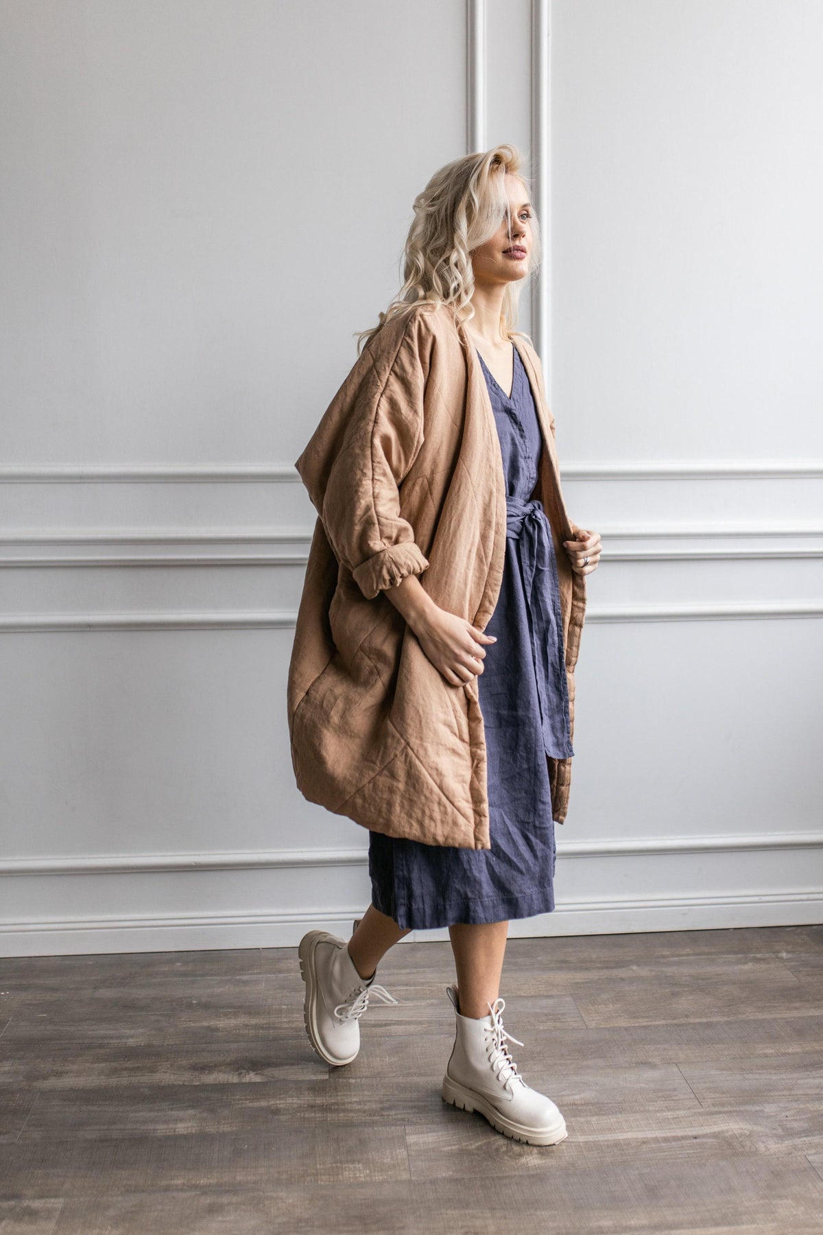 Linen Blanket Hoodie: Oversized Warm Coat with Belt